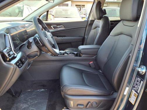 2025 Kia Sportage Hybrid EX