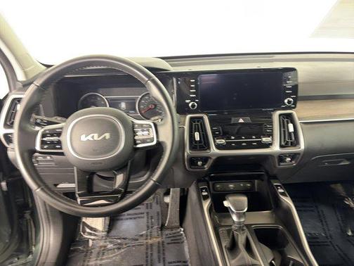 2023 Kia Sorento S