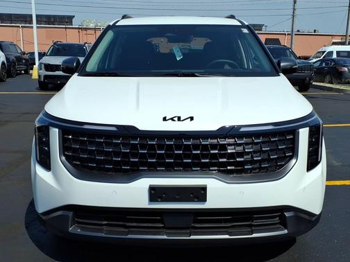 Snow White Pearl 2027 Kia Carnival EX
