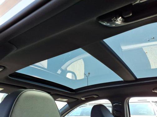 Snow White Pearl 2026 Kia K5 GT-Line AWD