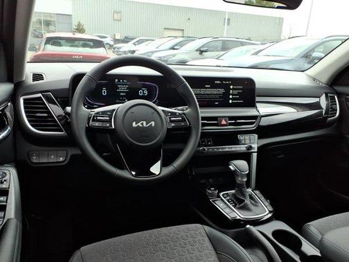 Gravity Gray 2026 Kia Seltos S