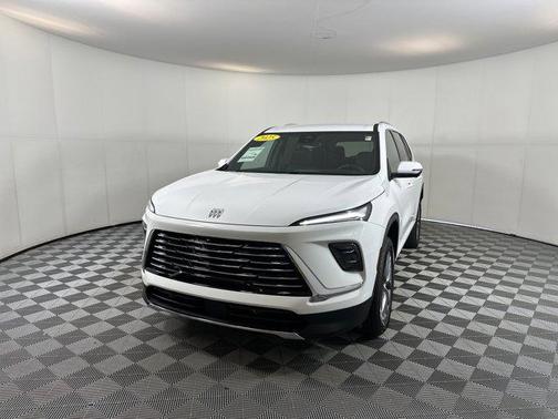 2025 Buick Enclave Preferred FWD