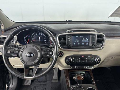 2018 Kia Sorento EX