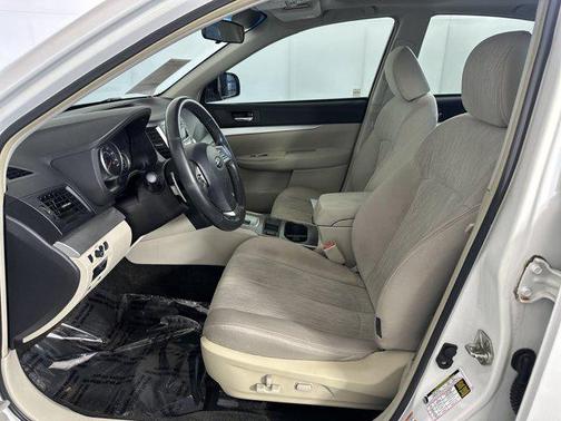 2013 Subaru Legacy Premium