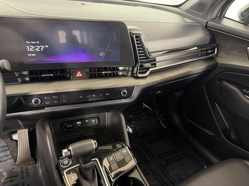 Gravity Gray 2024 Kia Sportage X-Line