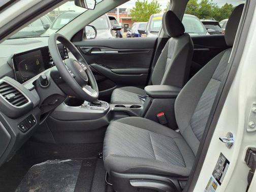 2025 Kia Seltos LX