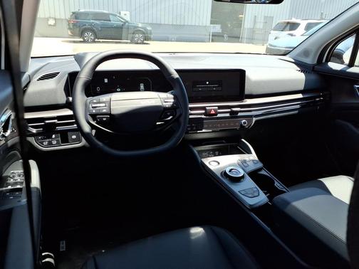 Snow White Pearl 2026 Kia Sportage Hybrid SX-Prestige