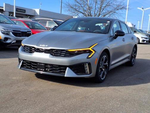 2025 Kia K5 GT-Line