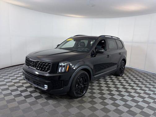 Ebony Black 2023 Kia Telluride SX Prestige X-Line