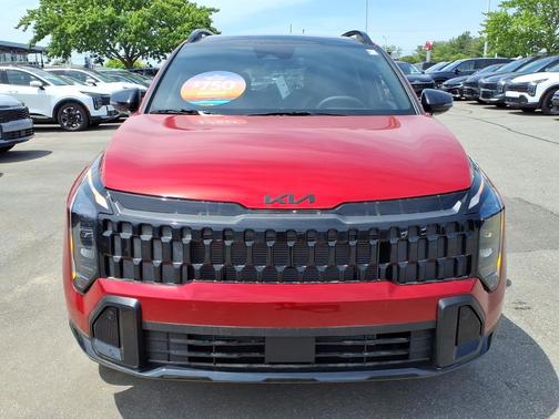 Runway Red 2026 Kia Sportage X-Line