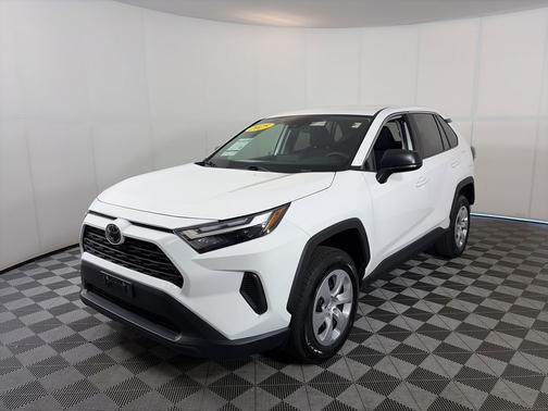 Ice Cap 2025 Toyota RAV4 LE