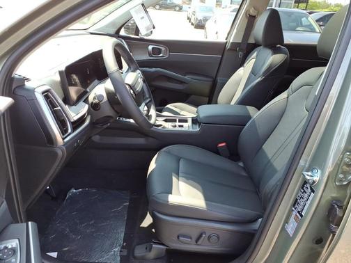 Green 2026 Kia Sorento EX