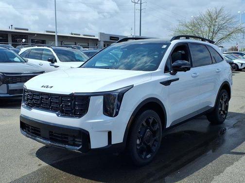Glacial White Pearl 2026 Kia Sorento SX