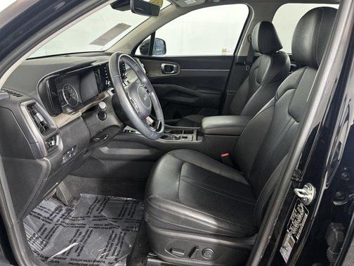 2023 Kia Sorento EX