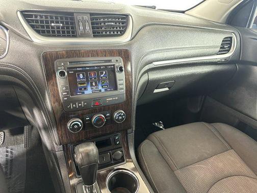 2017 Chevrolet Traverse 1LT