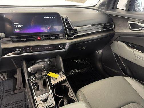 Ebony Black 2025 Kia Sportage X-Line