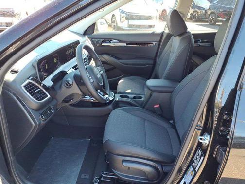 Fusion Black 2026 Kia Seltos S