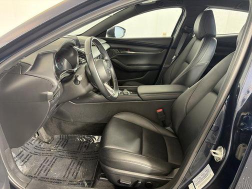 2022 Mazda Mazda3 FWD w/Preferred Package