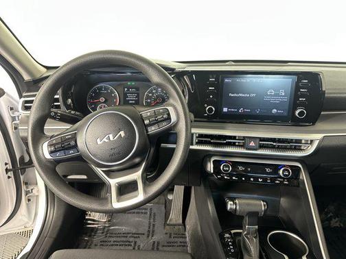 2023 Kia K5 LXS