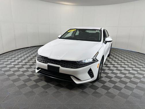 2023 Kia K5 LXS