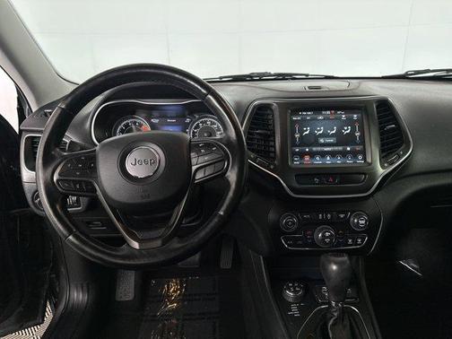 2020 Jeep Cherokee Trailhawk