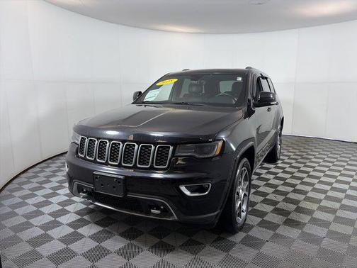 2018 Jeep Grand Cherokee Sterling Edition