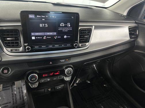 2022 Kia Rio S