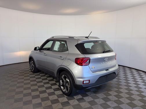 Shimmering Silver 2025 Hyundai VENUE SEL