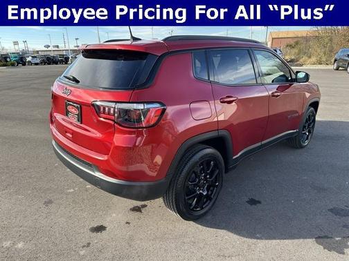 2025 Jeep Compass Latitude