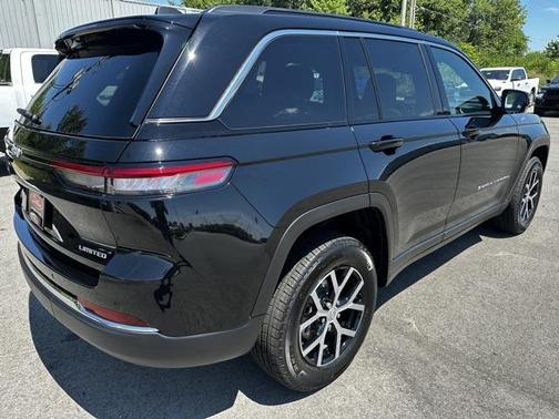 2025 Jeep Grand Cherokee Limited X