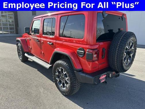 2025 Jeep Wrangler Sahara