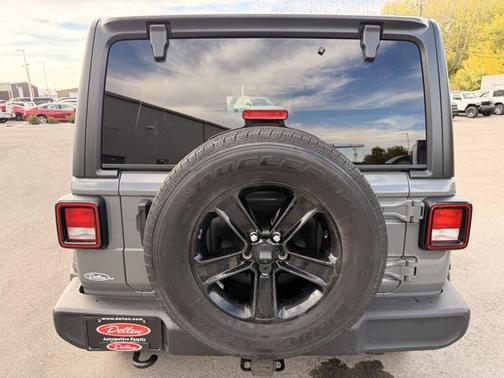 2020 Jeep Wrangler Unlimited Sport Altitude