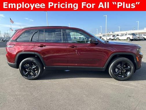 2025 Jeep Grand Cherokee Altitude