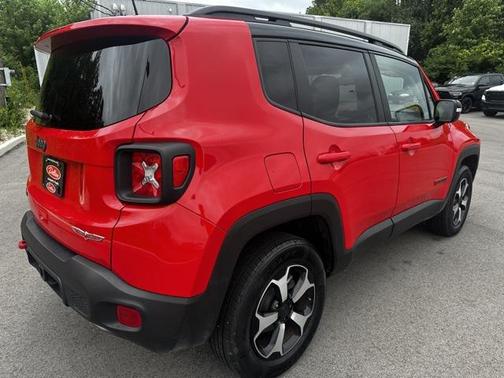 2022 Jeep Renegade Trailhawk