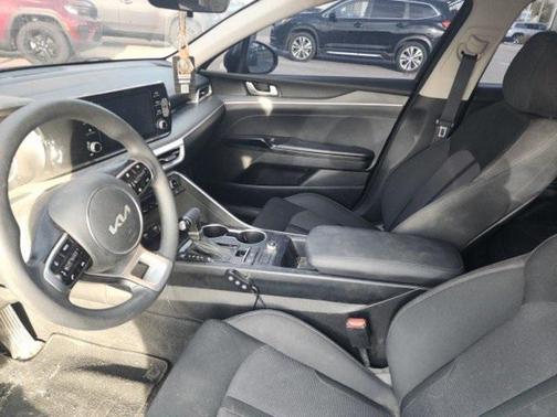2022 Kia K5 LXS