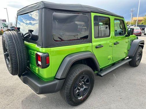 Mojito ClearCoat Exterior Paint 2026 Jeep Wrangler Sport