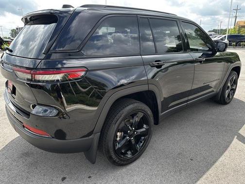 2024 Jeep Grand Cherokee Altitude