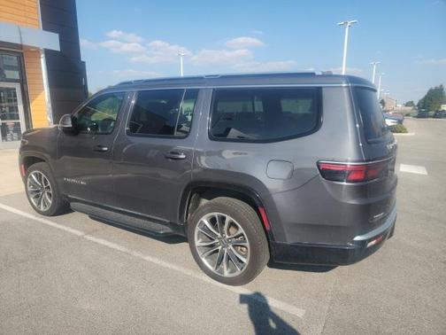 2022 Jeep Wagoneer Series II