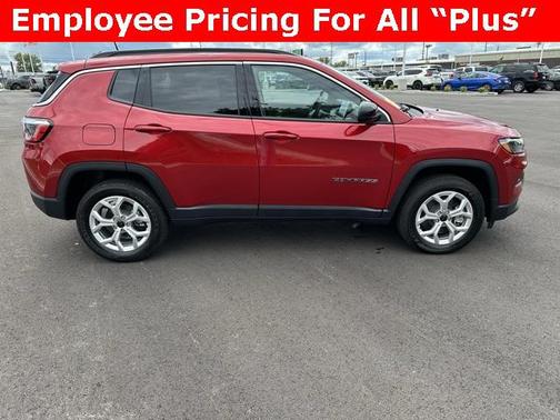 2025 Jeep Compass Latitude