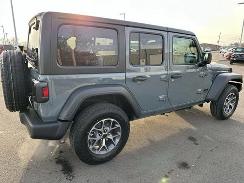 2025 Jeep Wrangler Sport S