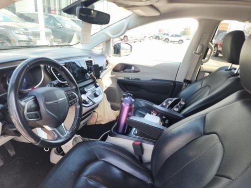 2019 Chrysler Pacifica Touring-L Plus