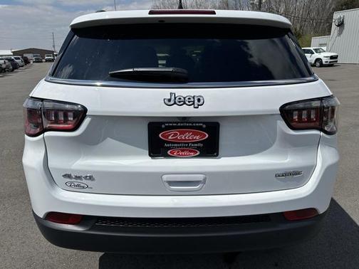 2025 Jeep Compass Latitude