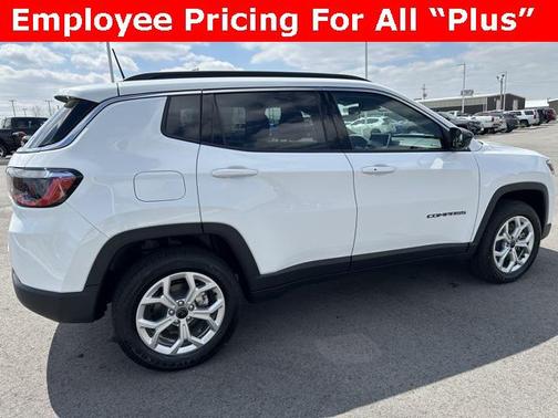 2025 Jeep Compass Latitude