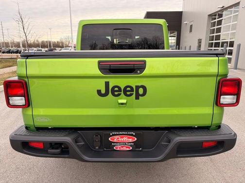 2026 Jeep Gladiator Sport S