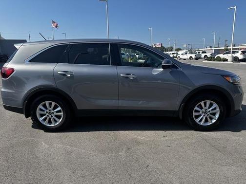 2020 Kia Sorento L