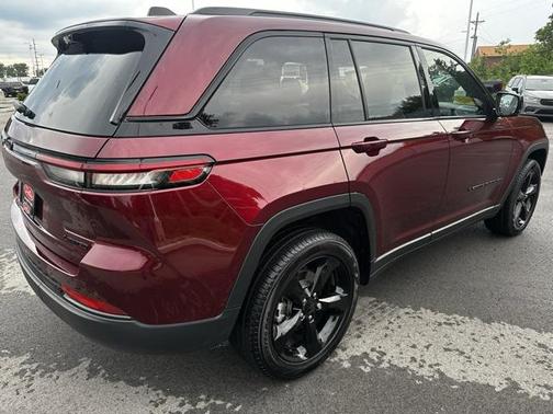 2025 Jeep Grand Cherokee Limited X