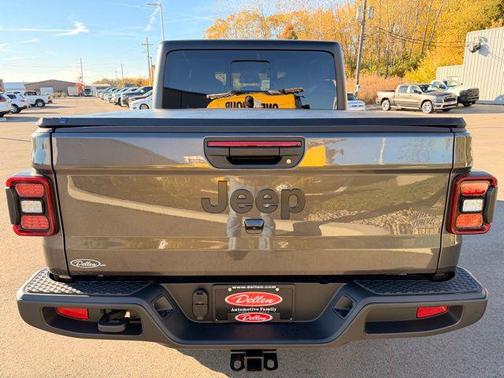 2026 Jeep Gladiator Willys