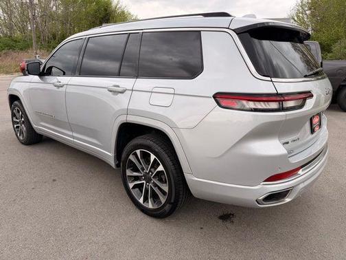 Silver Zynith 2022 Jeep Grand Cherokee L Overland