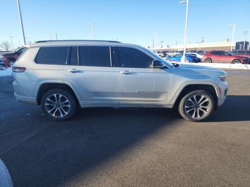2022 Jeep Grand Cherokee L Overland