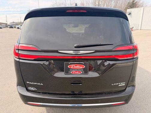 2022 Chrysler Pacifica Limited